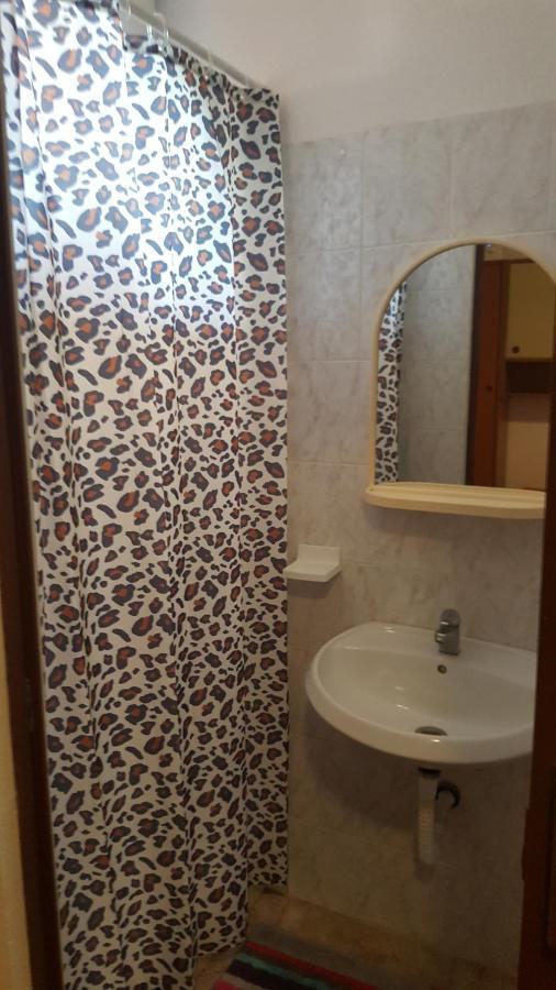 Vera Apartment Kampor ภายนอก รูปภาพ