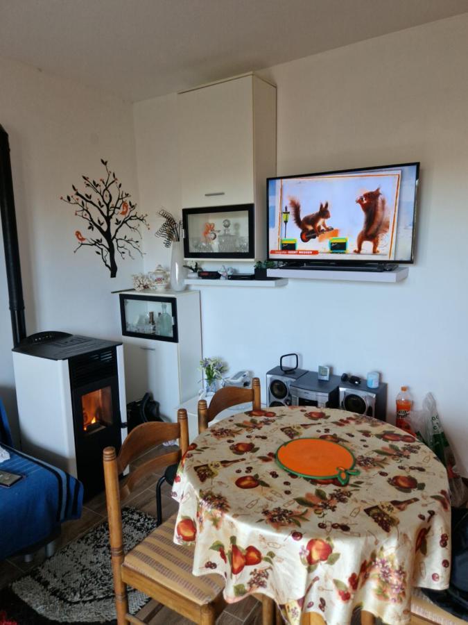 Vera Apartment Kampor ภายนอก รูปภาพ