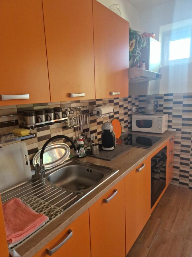 Vera Apartment Kampor ภายนอก รูปภาพ