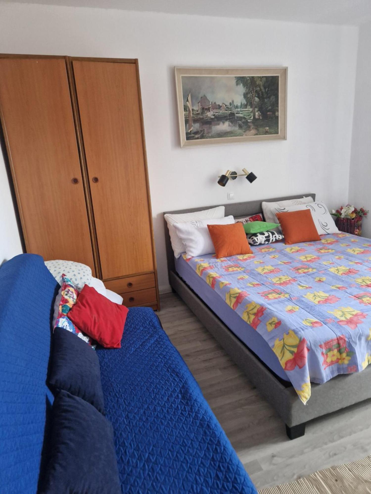 Vera Apartment Kampor ภายนอก รูปภาพ