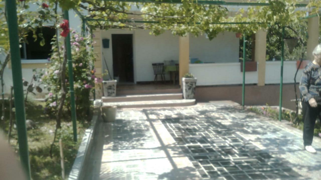 Vera Apartment Kampor ภายนอก รูปภาพ